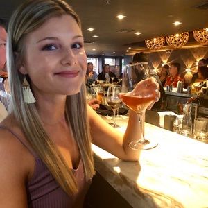 Meet your Posher, Shelby